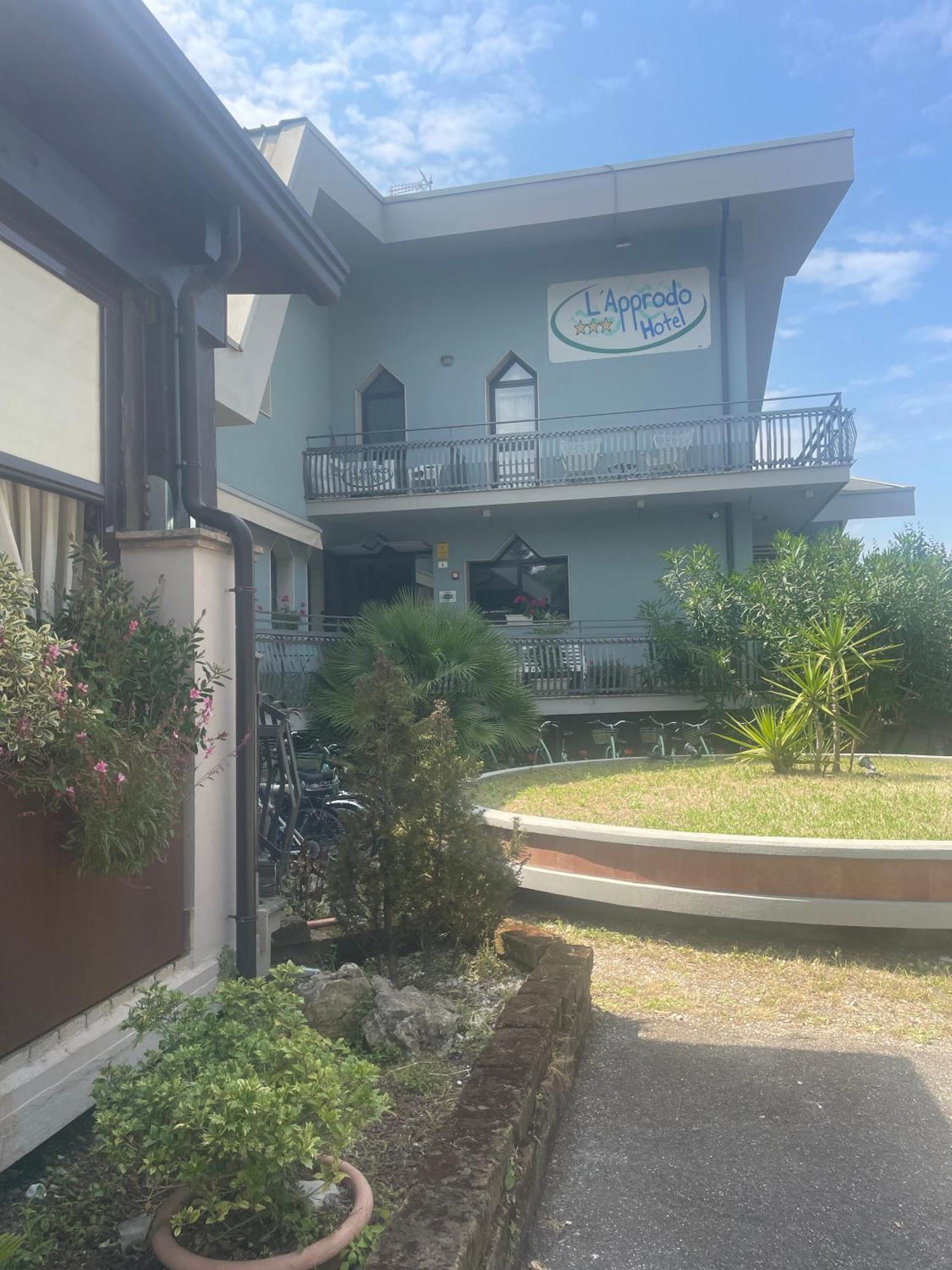Hotel L'Approdo Cesenatico Exterior foto
