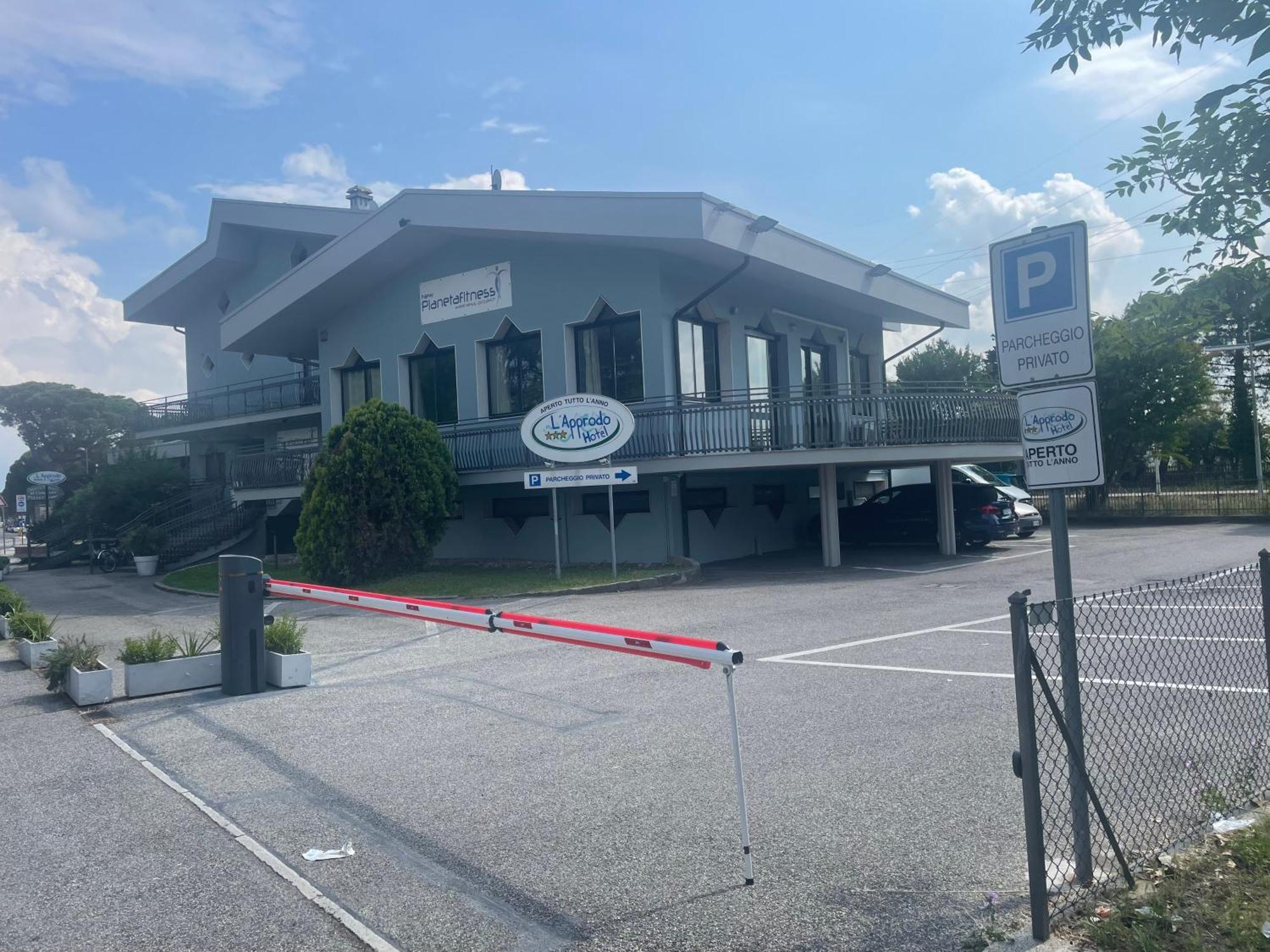 Hotel L'Approdo Cesenatico Exterior foto
